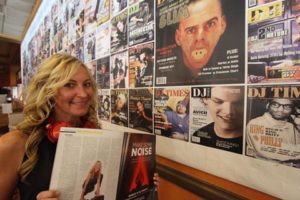 DeeJay Shelly at International DJ Expo